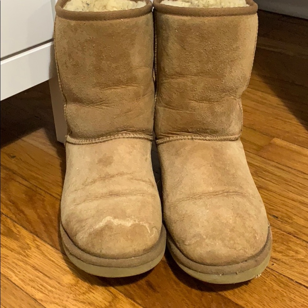 Beat up Uggs